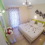 Nefeli Apartament