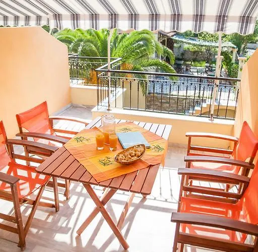 Apartament Nefeli Koukounaries